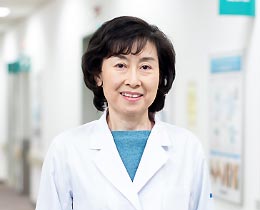 曽根 泰子